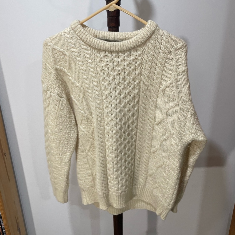 Cream ARAN wool Cable Knit Sweater